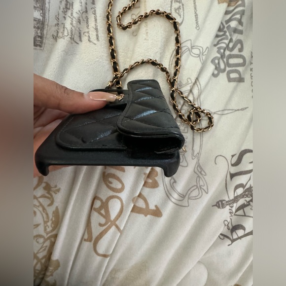 Luxury iPhone 12 Stunning case/wallet - Picture 6 of 7